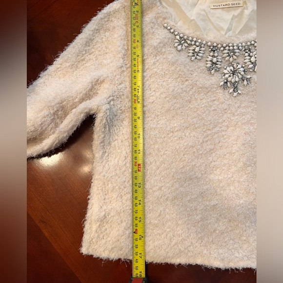 Mustard seed beautiful beaded cropped sweater - Picture 4 of 6